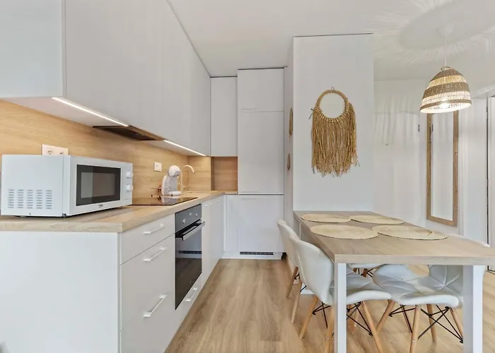 Lam Boho - Ac - Balcony Apartment